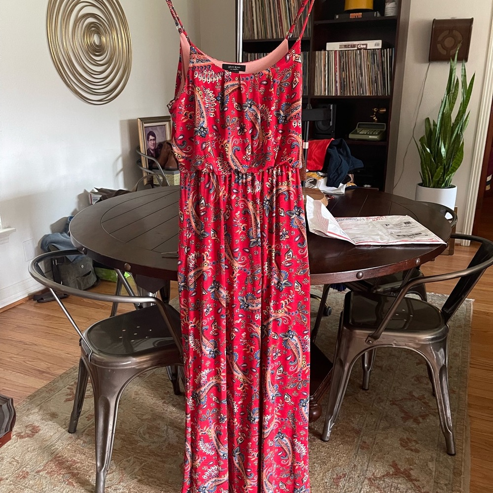Red Paisley Lightweight Maxi Dress